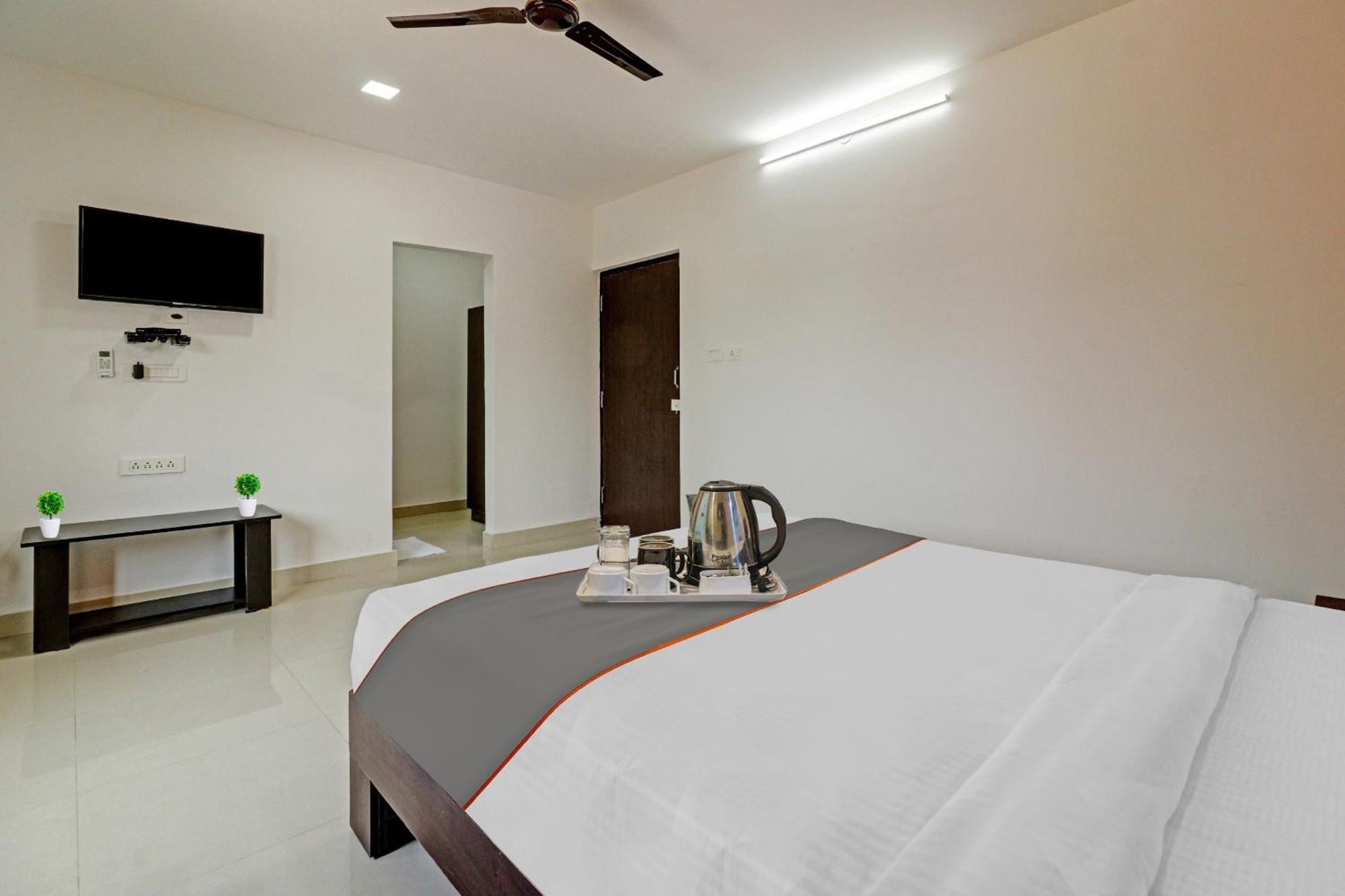 Super Capital O Blooms Stay Inn Near Snow City Bangalore Exterior photo